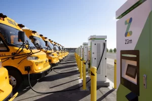 The first electric school bus fleet in the US will power Oakland homes