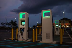 Four fast chargers every 50 miles—US unveils EV infrastructure plan